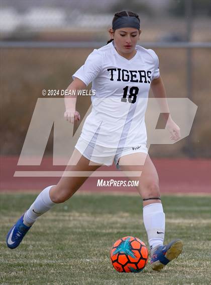 Thumbnail 3 in Kingman Academy @ Kingman photogallery.