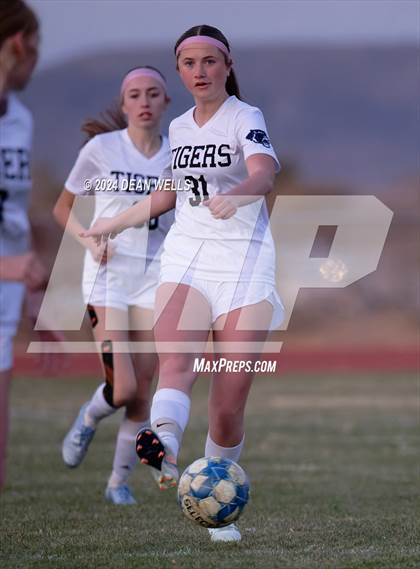 Thumbnail 1 in Kingman Academy @ Kingman photogallery.