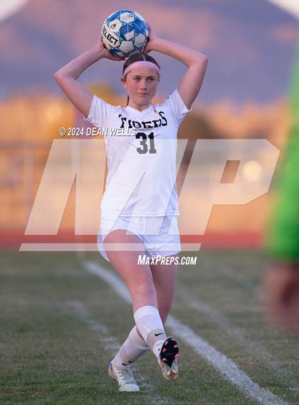 Thumbnail 3 in Kingman Academy @ Kingman photogallery.