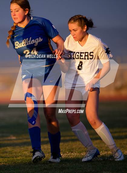 Thumbnail 3 in Kingman Academy @ Kingman photogallery.