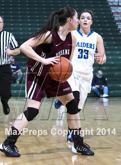 Thumbnail 3 in Horseheads vs Ossining (NYSPHSAA Class AA Regional Final) photogallery.