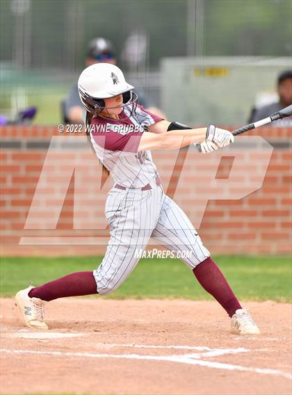 Thumbnail 1 in White Oak @ Hughes Springs photogallery.