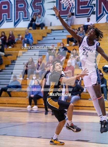Thumbnail 1 in Cherokee Trail vs Arapahoe photogallery.