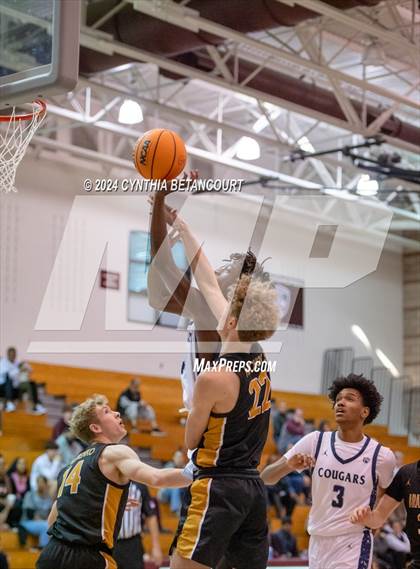 Thumbnail 3 in Cherokee Trail vs Arapahoe photogallery.