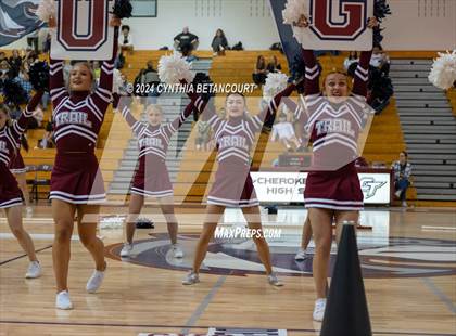 Thumbnail 3 in Cherokee Trail vs Arapahoe photogallery.