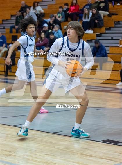 Thumbnail 2 in Cherokee Trail vs Arapahoe photogallery.