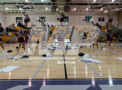 Thumbnail 3 in Cherokee Trail vs Arapahoe photogallery.
