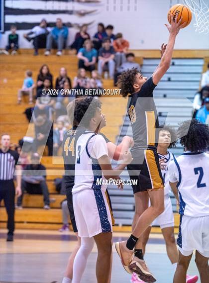 Thumbnail 1 in Cherokee Trail vs Arapahoe photogallery.