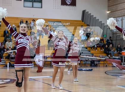 Thumbnail 1 in Cherokee Trail vs Arapahoe photogallery.