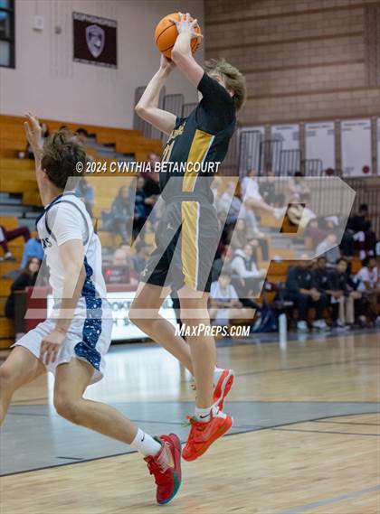Thumbnail 1 in Cherokee Trail vs Arapahoe photogallery.