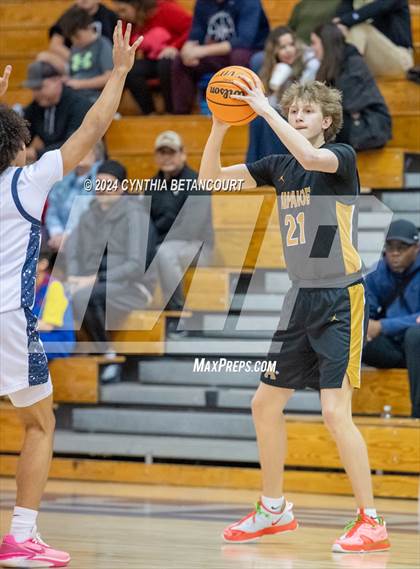 Thumbnail 3 in Cherokee Trail vs Arapahoe photogallery.