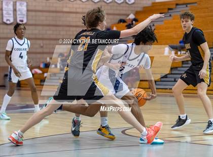 Thumbnail 3 in Cherokee Trail vs Arapahoe photogallery.
