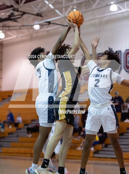 Thumbnail 1 in Cherokee Trail vs Arapahoe photogallery.