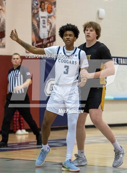 Thumbnail 2 in Cherokee Trail vs Arapahoe photogallery.