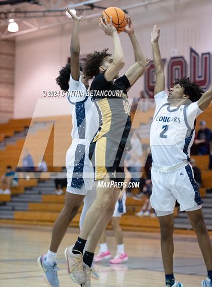 Thumbnail 3 in Cherokee Trail vs Arapahoe photogallery.