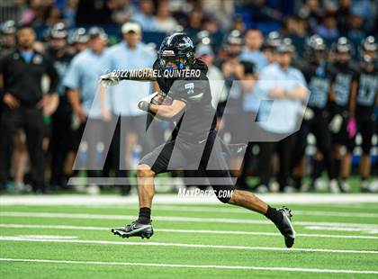 Thumbnail 3 in Vandegrift vs. Harlan (UIL 5A Division 2 Regional Playoff) photogallery.