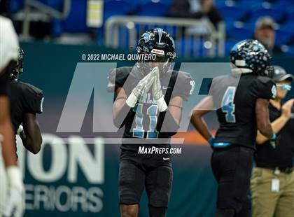 Thumbnail 1 in Vandegrift vs. Harlan (UIL 5A Division 2 Regional Playoff) photogallery.