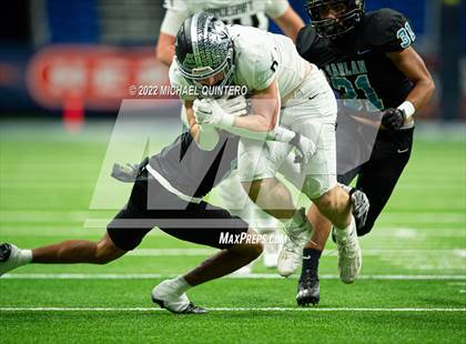 Thumbnail 3 in Vandegrift vs. Harlan (UIL 5A Division 2 Regional Playoff) photogallery.