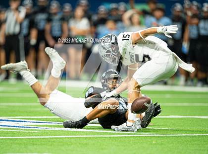 Thumbnail 3 in Vandegrift vs. Harlan (UIL 5A Division 2 Regional Playoff) photogallery.