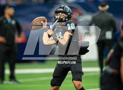 Thumbnail 2 in Vandegrift vs. Harlan (UIL 5A Division 2 Regional Playoff) photogallery.