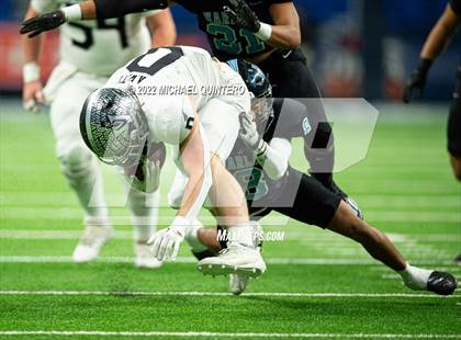 Thumbnail 2 in Vandegrift vs. Harlan (UIL 5A Division 2 Regional Playoff) photogallery.