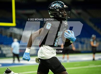 Thumbnail 3 in Vandegrift vs. Harlan (UIL 5A Division 2 Regional Playoff) photogallery.
