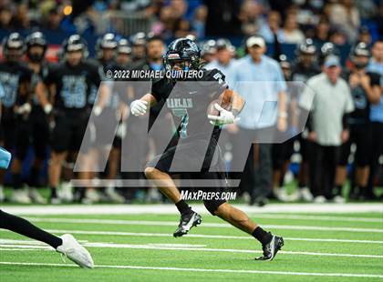 Thumbnail 2 in Vandegrift vs. Harlan (UIL 5A Division 2 Regional Playoff) photogallery.