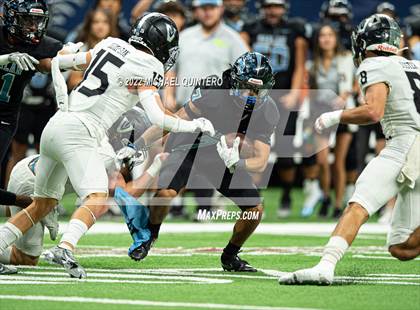 Thumbnail 2 in Vandegrift vs. Harlan (UIL 5A Division 2 Regional Playoff) photogallery.