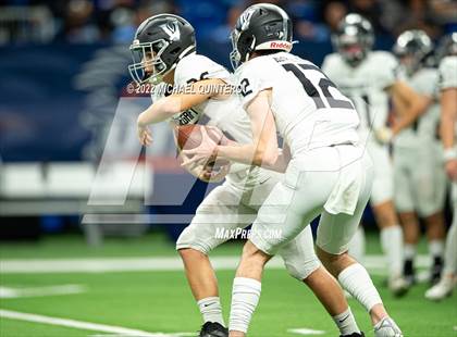 Thumbnail 1 in Vandegrift vs. Harlan (UIL 5A Division 2 Regional Playoff) photogallery.