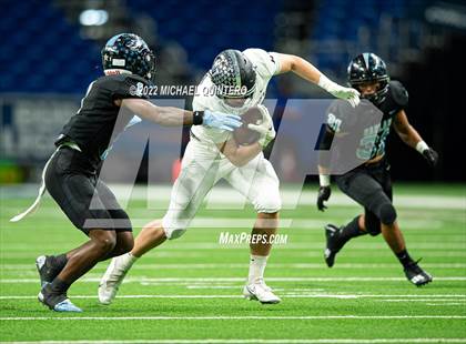 Thumbnail 2 in Vandegrift vs. Harlan (UIL 5A Division 2 Regional Playoff) photogallery.