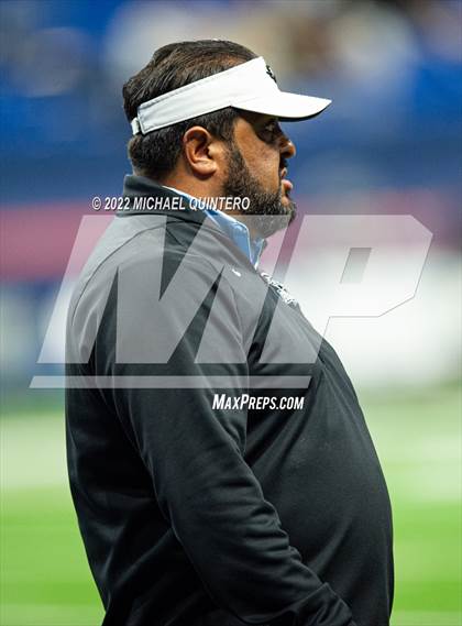 Thumbnail 1 in Vandegrift vs. Harlan (UIL 5A Division 2 Regional Playoff) photogallery.