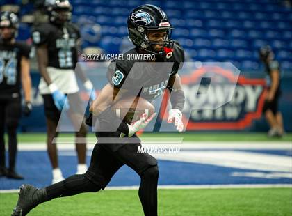 Thumbnail 2 in Vandegrift vs. Harlan (UIL 5A Division 2 Regional Playoff) photogallery.