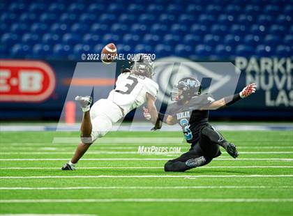 Thumbnail 3 in Vandegrift vs. Harlan (UIL 5A Division 2 Regional Playoff) photogallery.