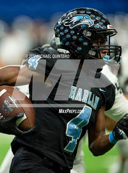 Thumbnail 3 in Vandegrift vs. Harlan (UIL 5A Division 2 Regional Playoff) photogallery.