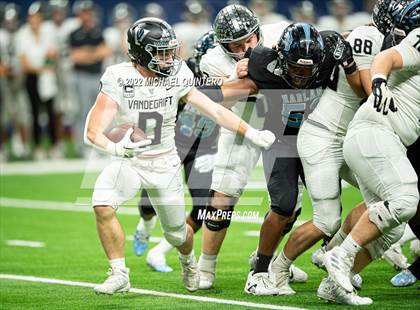 Thumbnail 3 in Vandegrift vs. Harlan (UIL 5A Division 2 Regional Playoff) photogallery.
