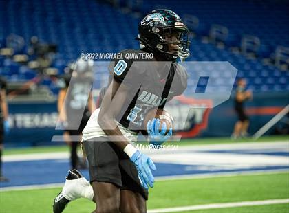 Thumbnail 3 in Vandegrift vs. Harlan (UIL 5A Division 2 Regional Playoff) photogallery.