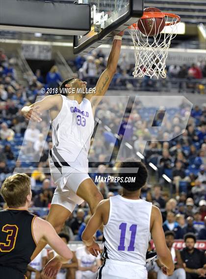 Thumbnail 3 in O'Dea vs. Garfield (WIAA 3A Quarterfinal) photogallery.