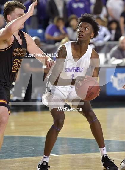 Thumbnail 1 in O'Dea vs. Garfield (WIAA 3A Quarterfinal) photogallery.