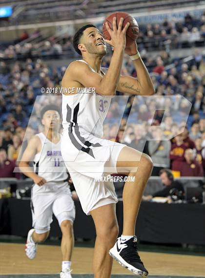 Thumbnail 1 in O'Dea vs. Garfield (WIAA 3A Quarterfinal) photogallery.
