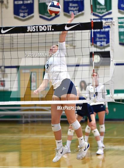 Thumbnail 2 in La Costa Canyon vs. Skyview (Durango Fall Classic) photogallery.
