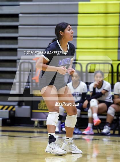 Thumbnail 1 in North Forney vs Samuell (Crandall Tournament) photogallery.