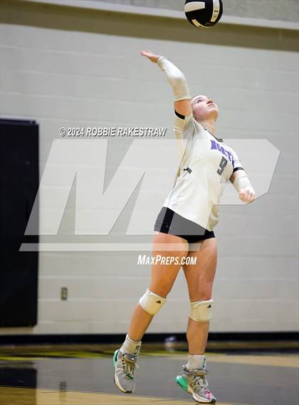 Thumbnail 2 in North Forney vs Samuell (Crandall Tournament) photogallery.