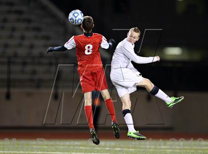 Thumbnail 3 in Denver East vs. Rock Canyon (CHSAA 5A Semifinal) photogallery.
