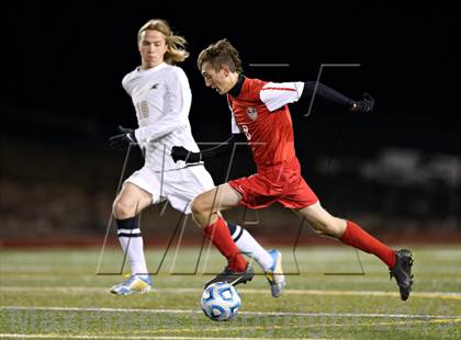 Thumbnail 2 in Denver East vs. Rock Canyon (CHSAA 5A Semifinal) photogallery.