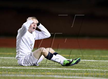 Thumbnail 2 in Denver East vs. Rock Canyon (CHSAA 5A Semifinal) photogallery.