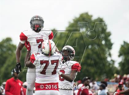 Thumbnail 2 in Cass Tech vs. Oak Park photogallery.