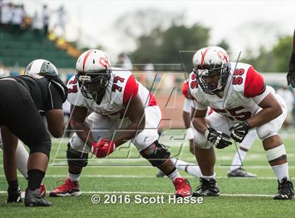 Thumbnail 3 in Cass Tech vs. Oak Park photogallery.