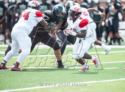 Thumbnail 2 in Cass Tech vs. Oak Park photogallery.
