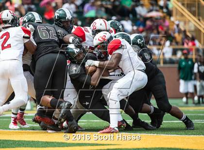 Thumbnail 1 in Cass Tech vs. Oak Park photogallery.