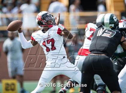 Thumbnail 2 in Cass Tech vs. Oak Park photogallery.